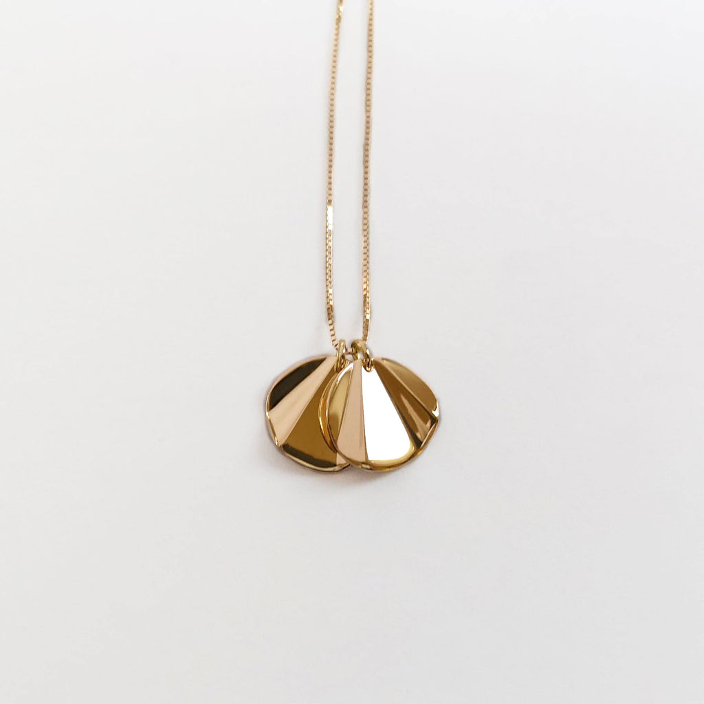 Moments necklace, gold